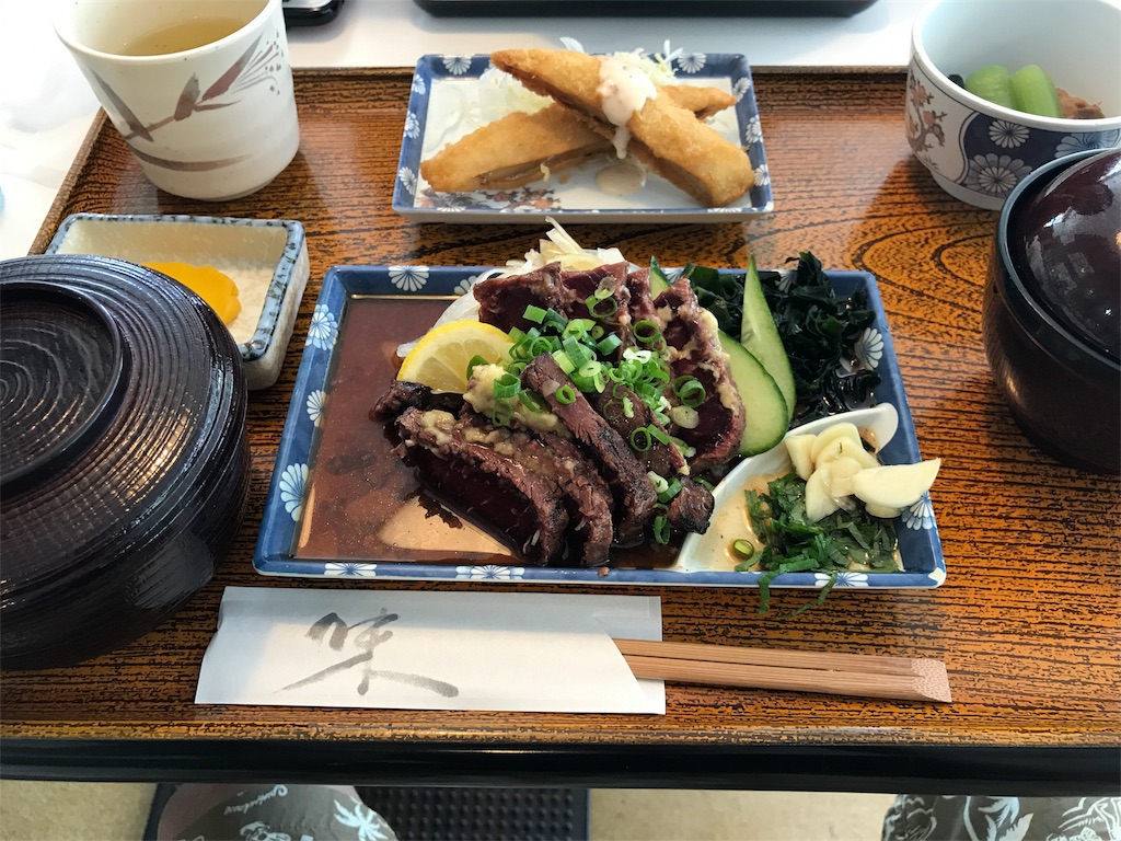 クジラのたたき定食