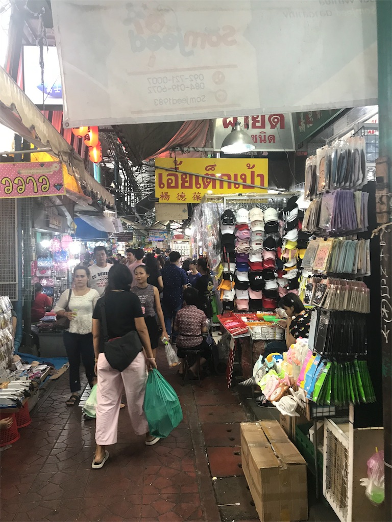 ヤワラートの店の風景