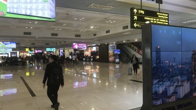 ベトナムのノイバイ空港ターミナル2国内線内のについて紹介【空港レビュー】