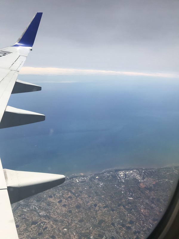 香港への飛行機