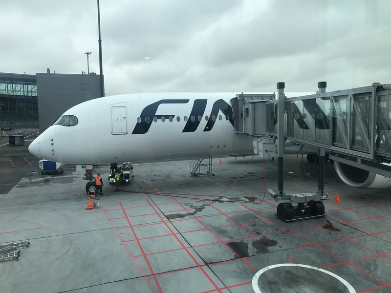 北欧拠点の航空会社フィンエアー FIN AIR AY42 ソウル-ヘルシンキの飛行機へ乗ってみた【搭乗レビュー】