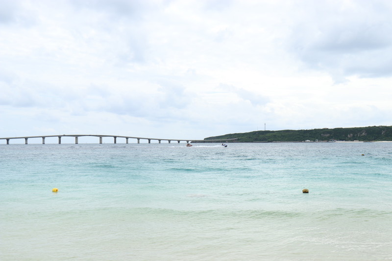 絶景の海を堪能できる与那覇前浜ビーチへ