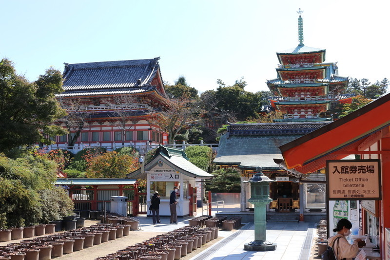 和の「耕三寺」を巡ると想像以上に見応えのあるお寺だった