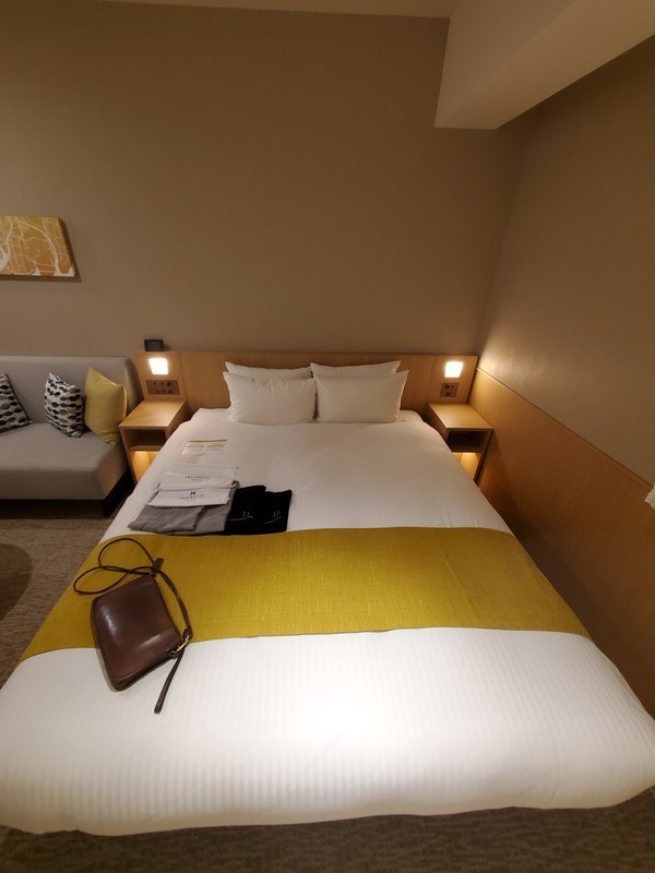 ホテルインターゲート広島のスーペリアダブルルームのベッドルーム