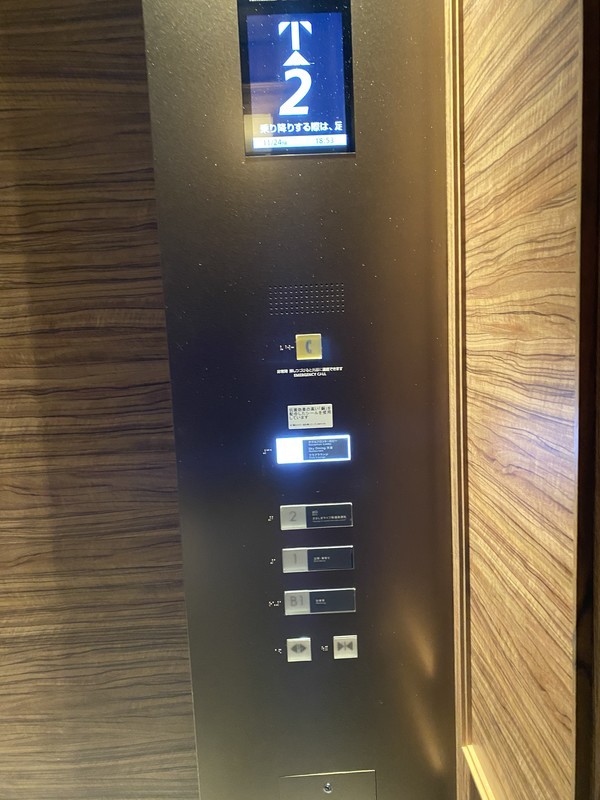 名古屋プリンスホテルスカイタワーエレベーター